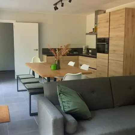 Gezellig Huisje In Groot Natuurgebied Met Hottub Dağ evi *